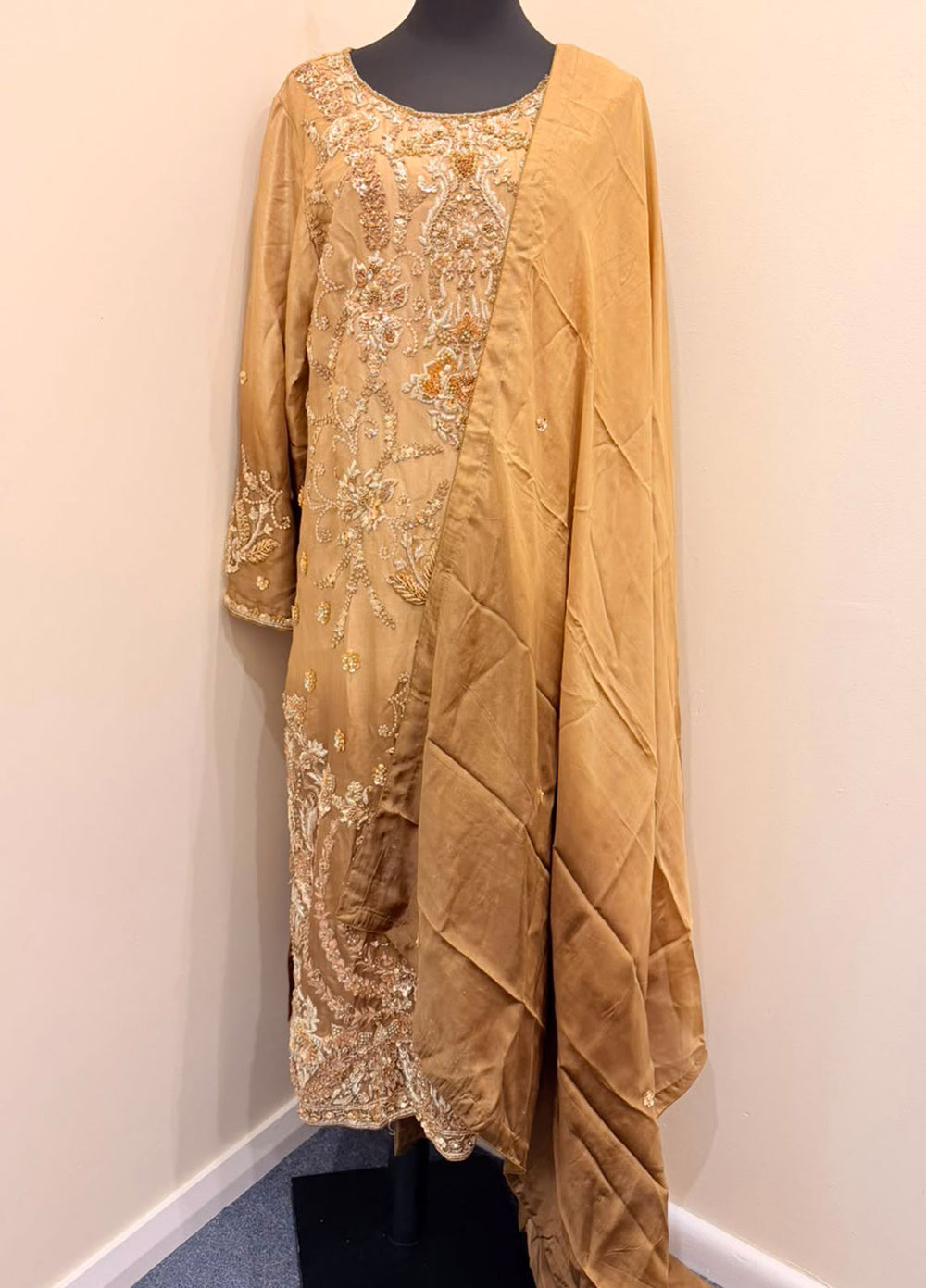 Luxury Embroidered Silk 3-Piece