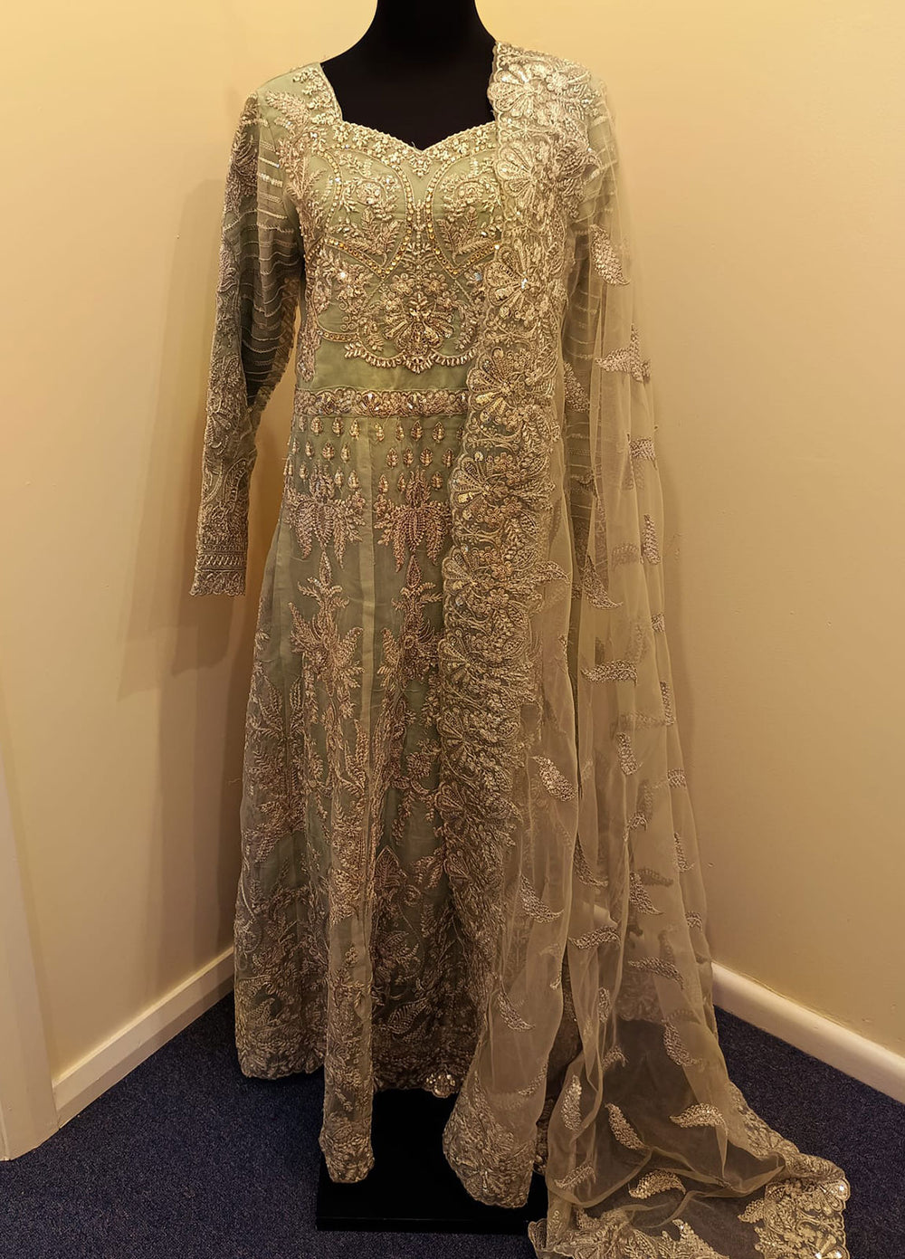 Luxury Embroidered Organza 3-Piece