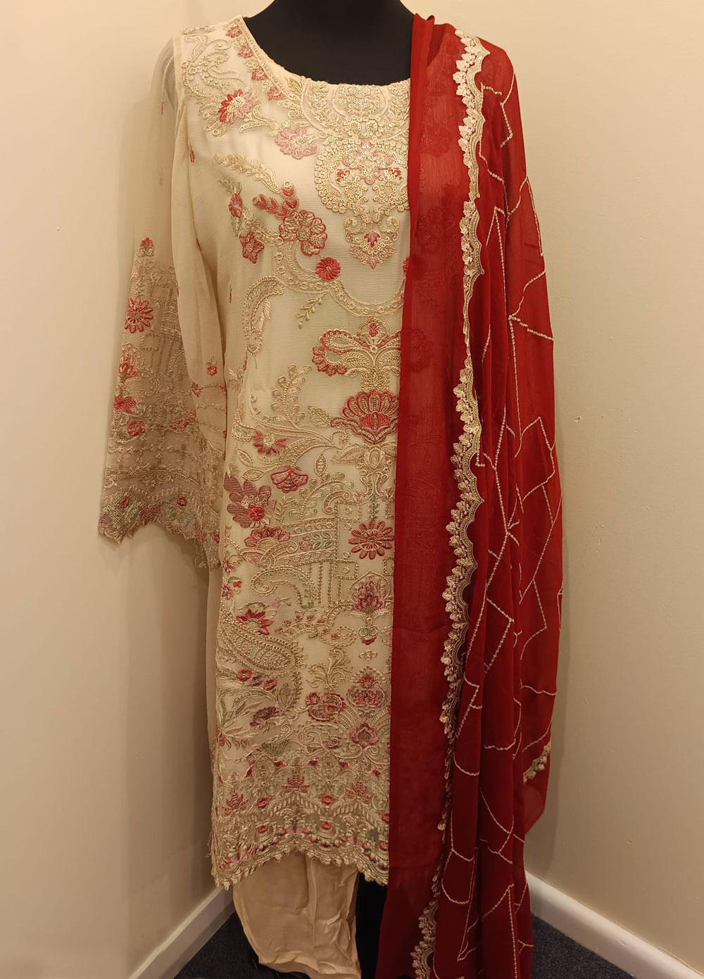 Luxury Chiffon Embroidered 3-Piece